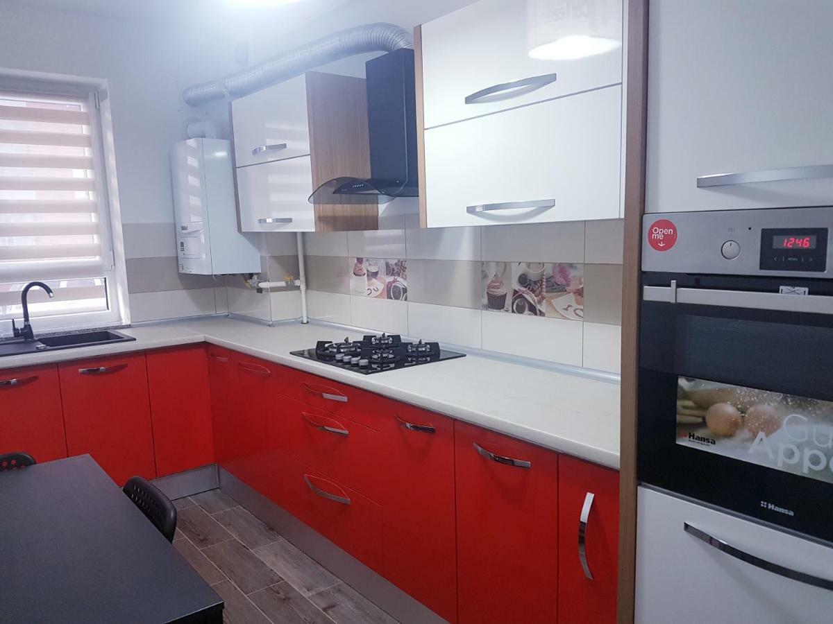 Dream Apartment Brasov - West Екстер'єр фото