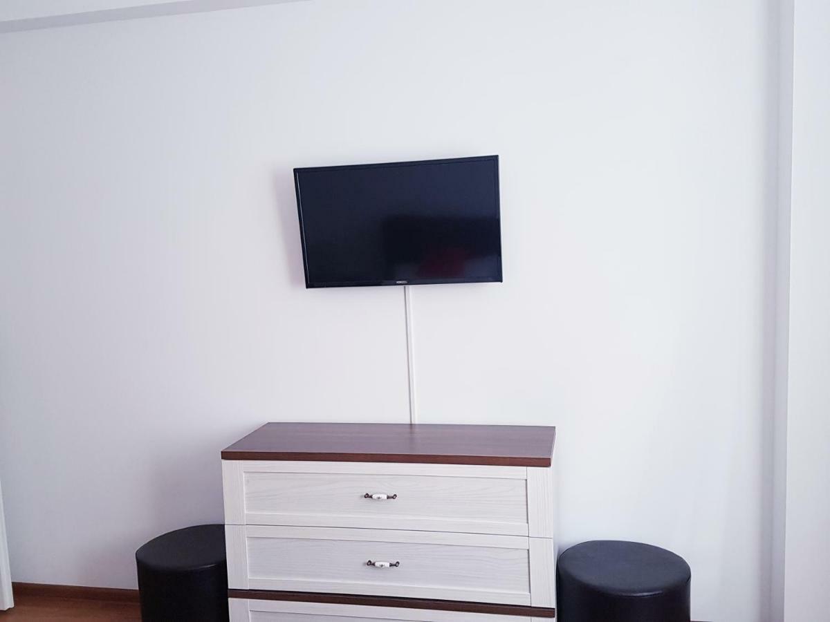Dream Apartment Brasov - West Екстер'єр фото