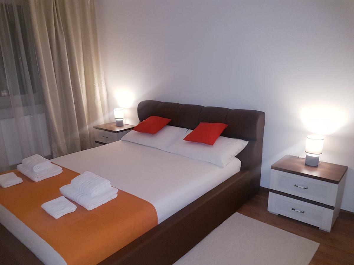 Dream Apartment Brasov - West Екстер'єр фото