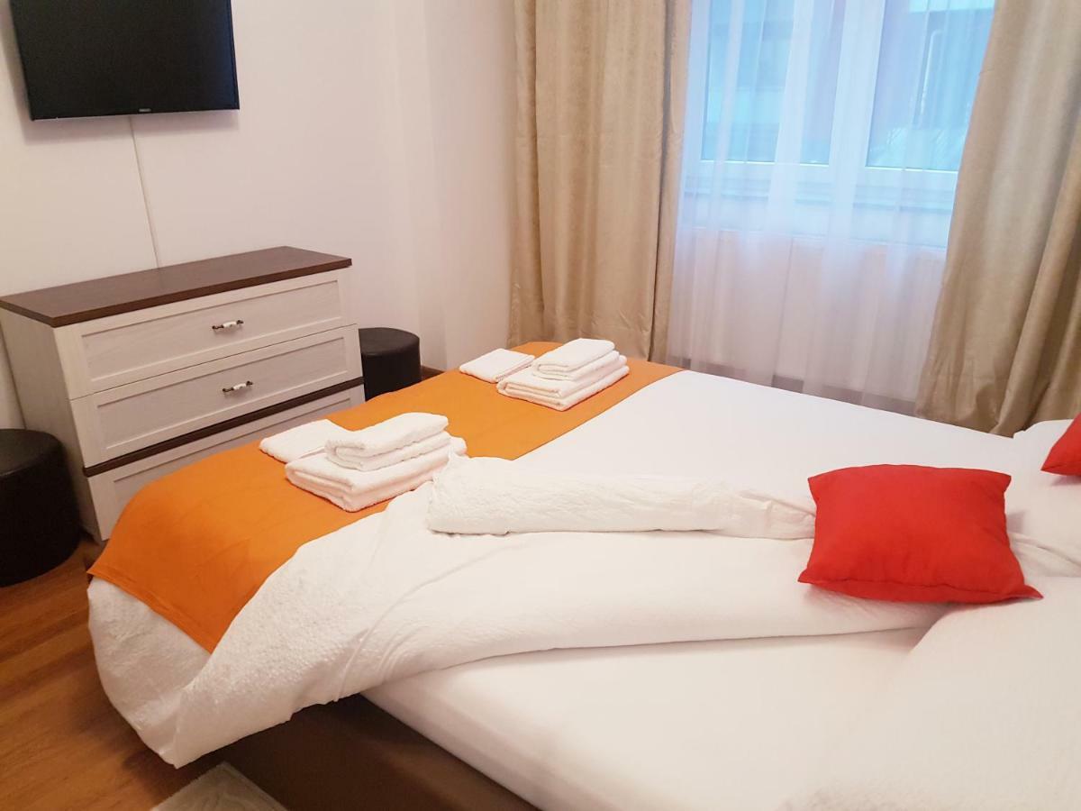 Dream Apartment Brasov - West Екстер'єр фото
