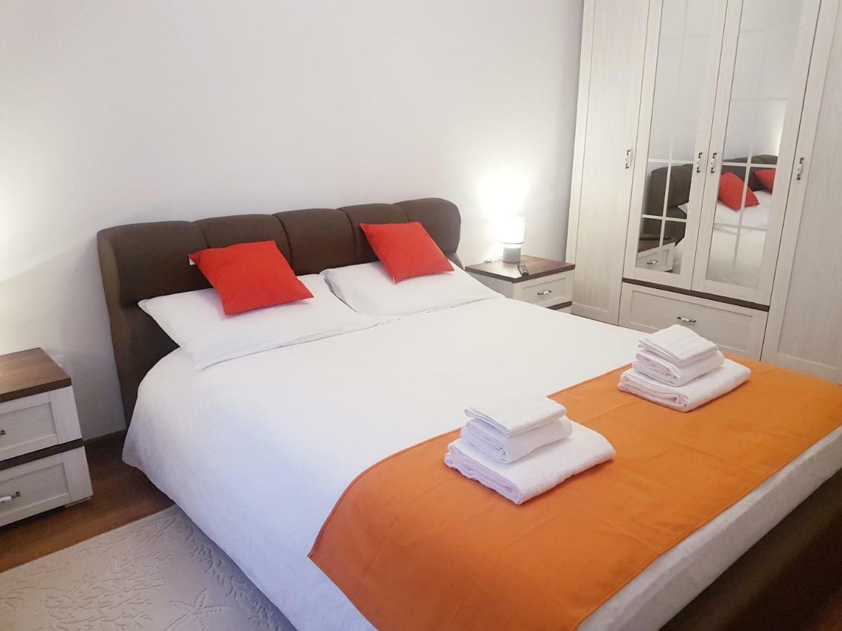 Dream Apartment Brasov - West Екстер'єр фото